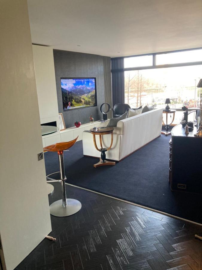 Luxury Designer Apartment River View Of Parliament Westminster Big Ben. London Exterior photo